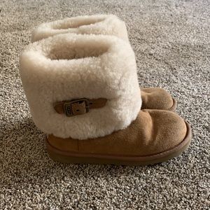 Girls UGGS size 2